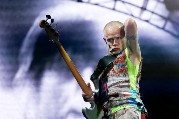 Bajista De Red Hot Chili Peppers Muestra Su Apoyo A La Sele En Redes Sociales Teletica