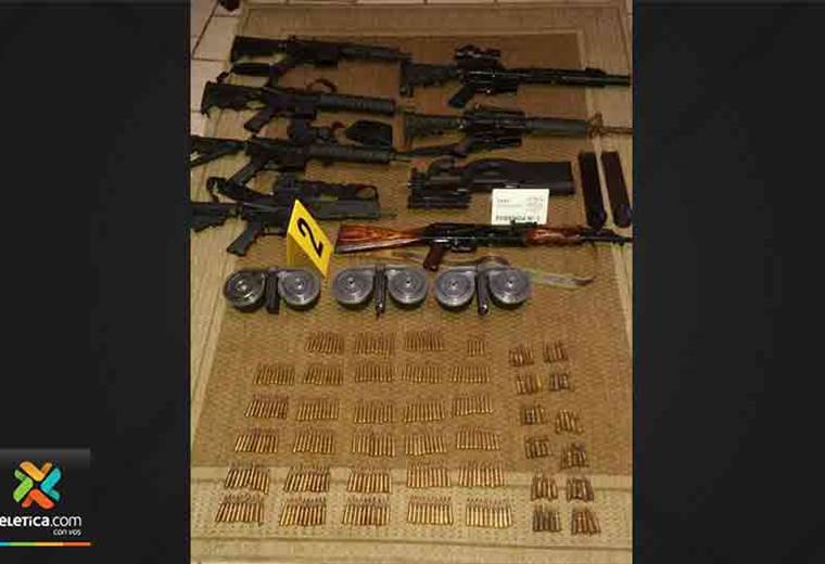 Decomisan más de una tonelada de droga y armas de grueso calibre en el ...